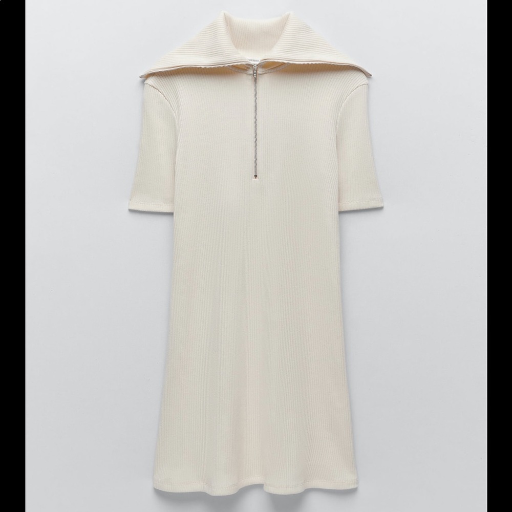 NWT Zara Mini with rib details